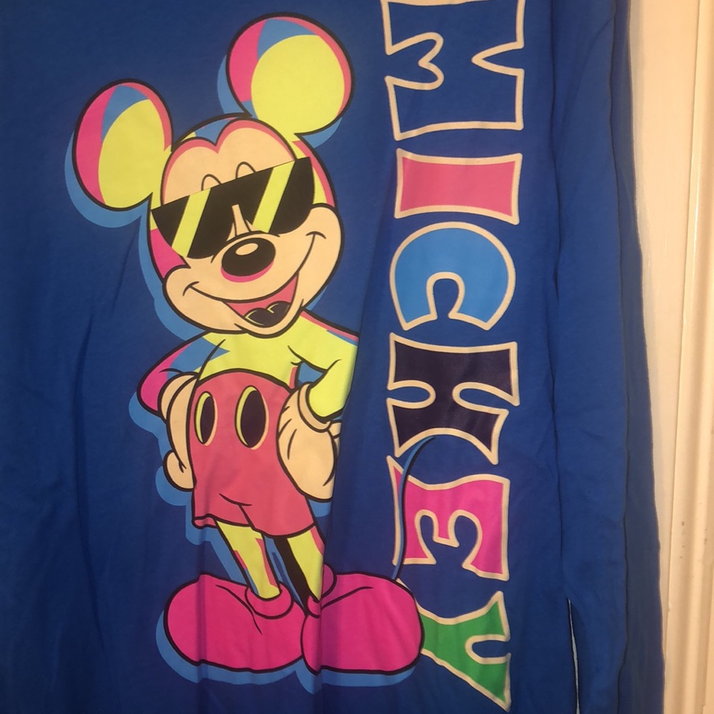 Men’s long sleeve tee shirt - Picture 2 of 4